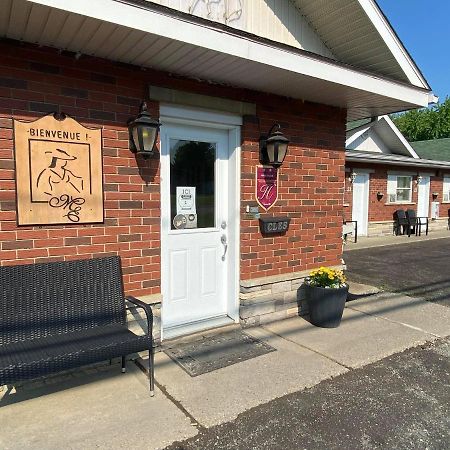 Motel Exquise Coaticook Luaran gambar