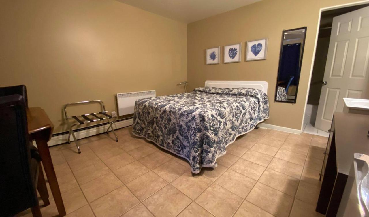 Motel Exquise Coaticook Luaran gambar