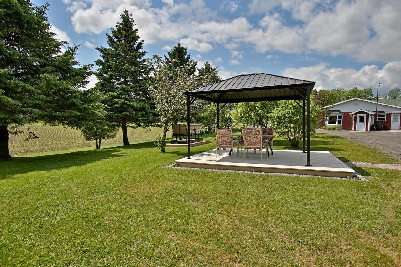 Motel Exquise Coaticook Luaran gambar